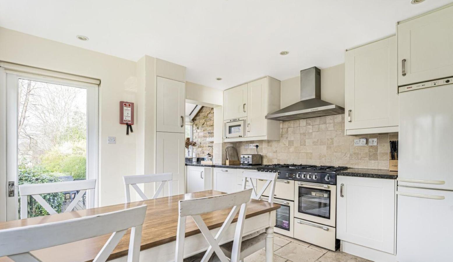 Midsomer Cottage - Spacious, Light And Comfortable Victorian Cottage With Garden In Great Location - Great Base To Explore The City Oxford Eksteriør bilde